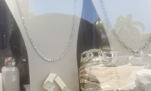 Le Classique Jewelers