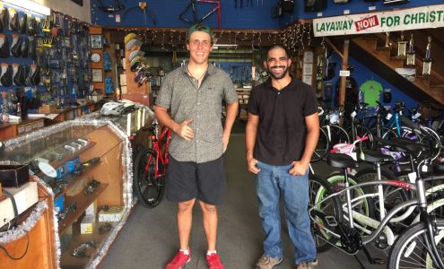Mid Pacific Wheels LLC