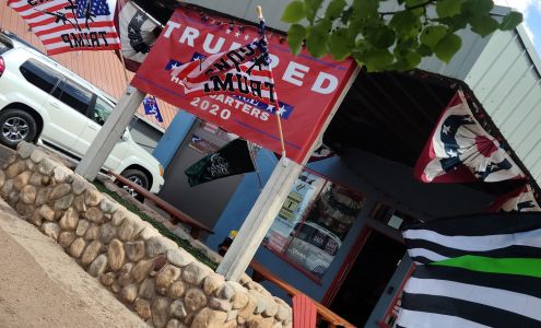 Trump Store Show Low