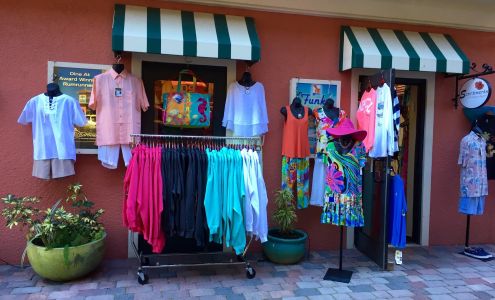 Scentiments - Handbags & Upscale Resort Wear