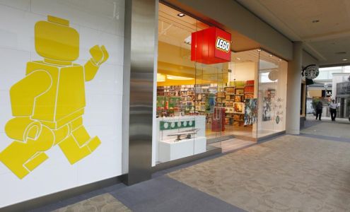 The LEGO® Store Mayfair