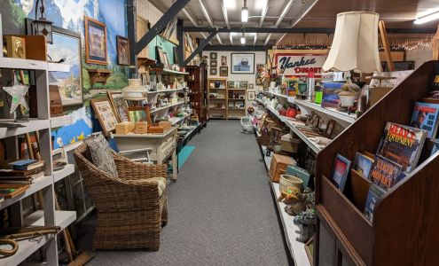 Browns Lake Super Stable