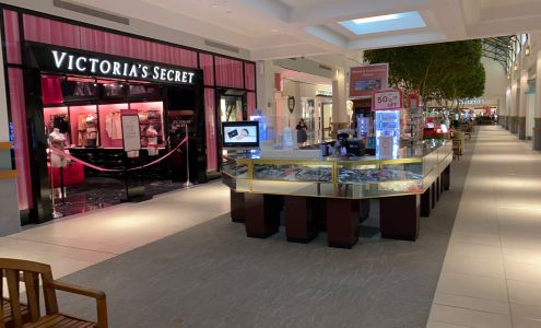 Manhattan Cell Repair +13 years in business