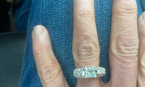 Reed & Elliott Jewelers