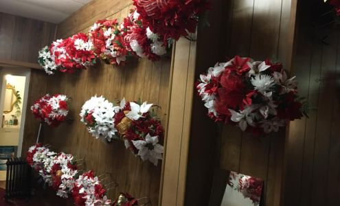 Doretta's Dress & Flower