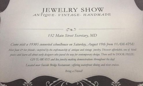 Jean's Costume Jewelry Secretary