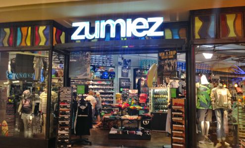 Zumiez