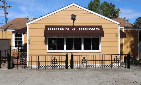 Brown & Brown Custom Clothiers