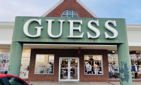 GUESS Factory