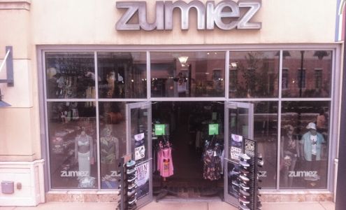 Zumiez