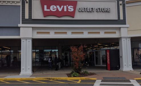 Levi's Outlet Store Riverhead