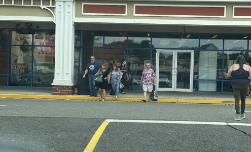 Nike Factory Store - Riverhead