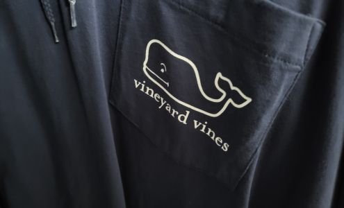 vineyard vines