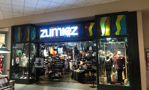 Zumiez