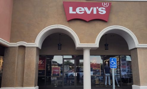 Levi’s Outlet Store