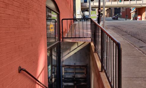 Rogue Robot Games & Comics