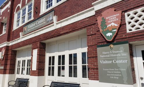 Truman NHS Bookstore and Gift Shop