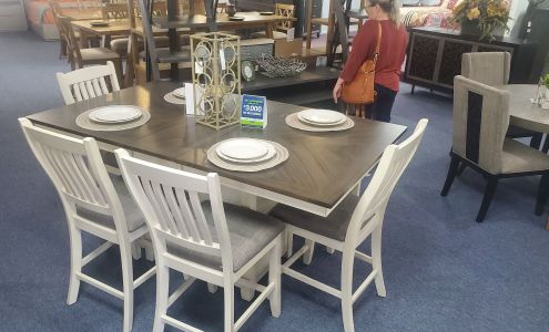 Serrano's Furniture