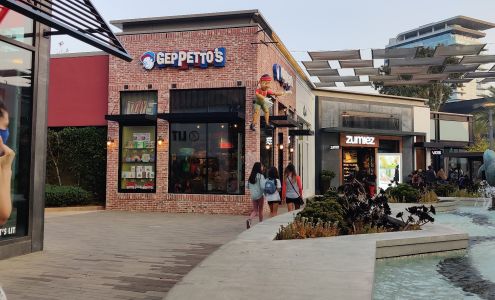Geppetto's - Westfield UTC