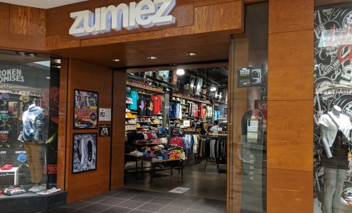 Zumiez