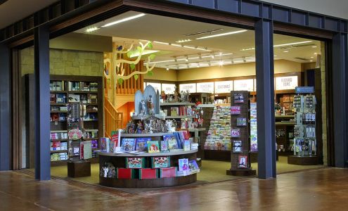 Lake Pointe Bookstore