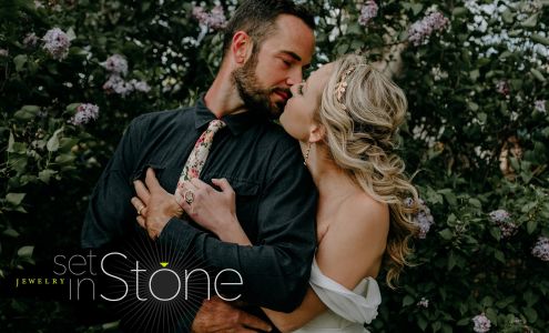 Jewelry Set in Stone