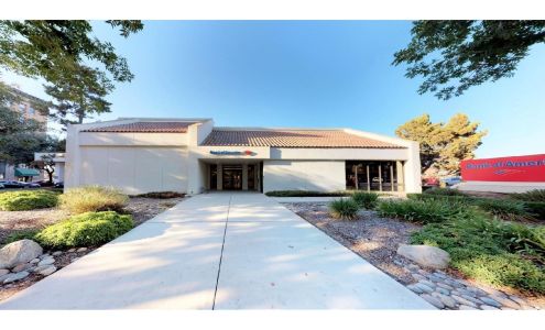 Bank of America (with Drive-thru ATM)