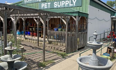 Fluegel's Lawn Garden & Pet Supply