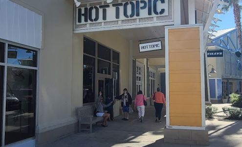 Hot Topic