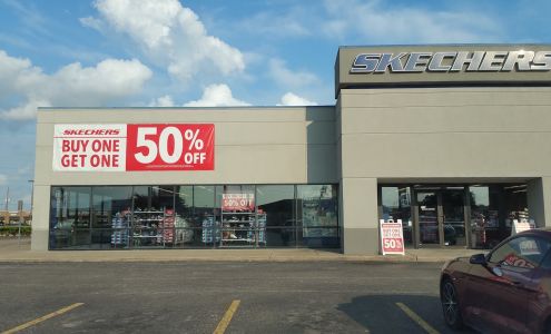 SKECHERS Warehouse Outlet