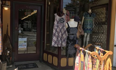 Country Chic Boutique & Consignment