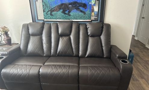 Buddy's Home Furnishings