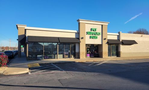 Pet Supplies Plus Springfield (S. Glenstone)