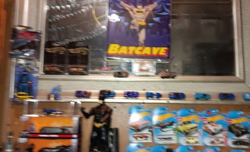 Super Happy Incredible Toys