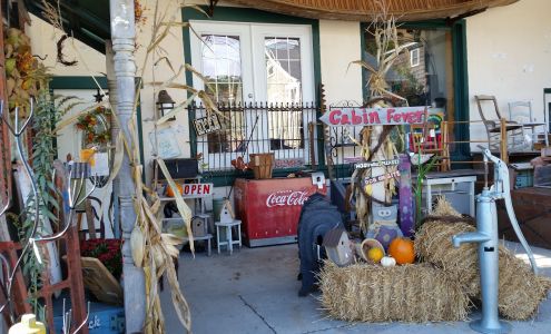 Cabin Fever Antiques & Collectibles ~ Purveyors of Random Stuff