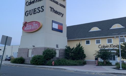 Calvin Klein Tinton Falls