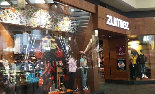 Zumiez