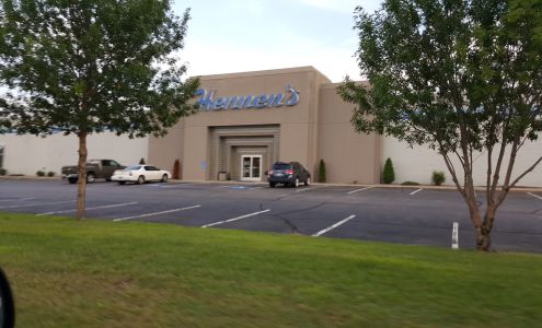 Hennen Furniture