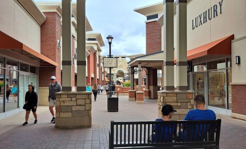 Nike Factory Store - Eagan