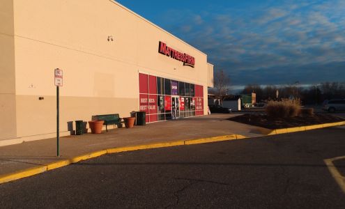 Mattress Firm Cumberland Mall Vineland