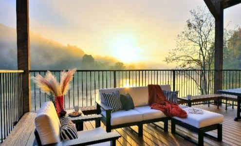 EMC Outdoor Furnishings