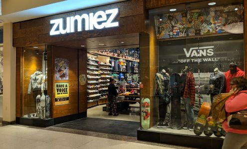 Zumiez