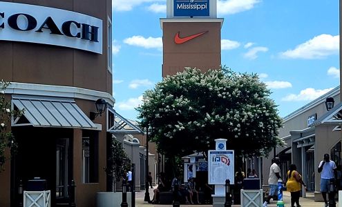 Nike Factory Store - Pearl