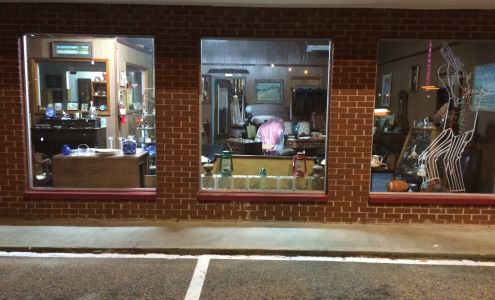 Ronnie G's Antiques & Estate Liquidations