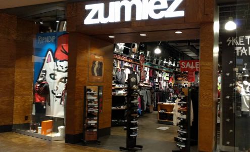 Zumiez