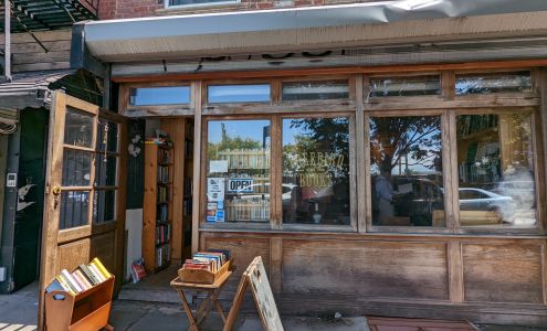 Freebird Books & Goods