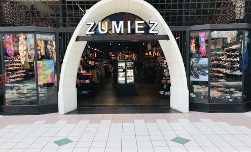 Zumiez