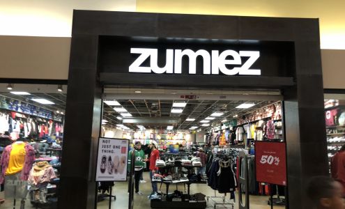 Zumiez