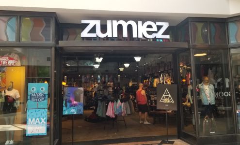 Zumiez