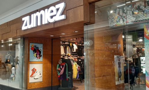 Zumiez